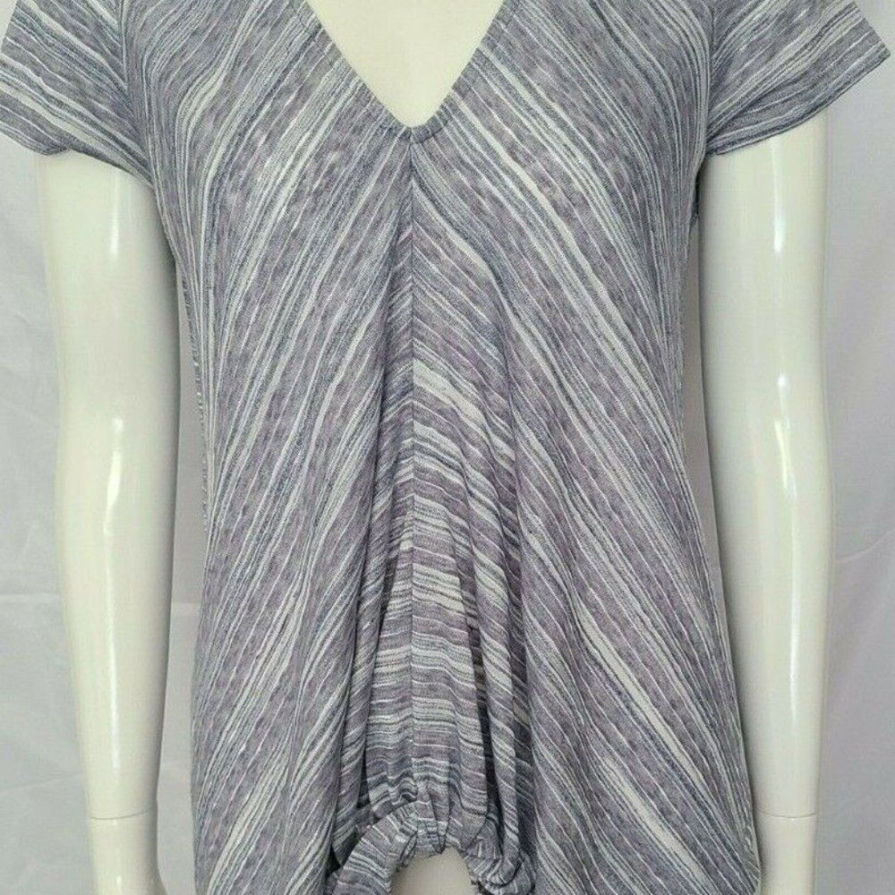 Hem and Thread Top Cotton Blend Silver Gray Medium‎